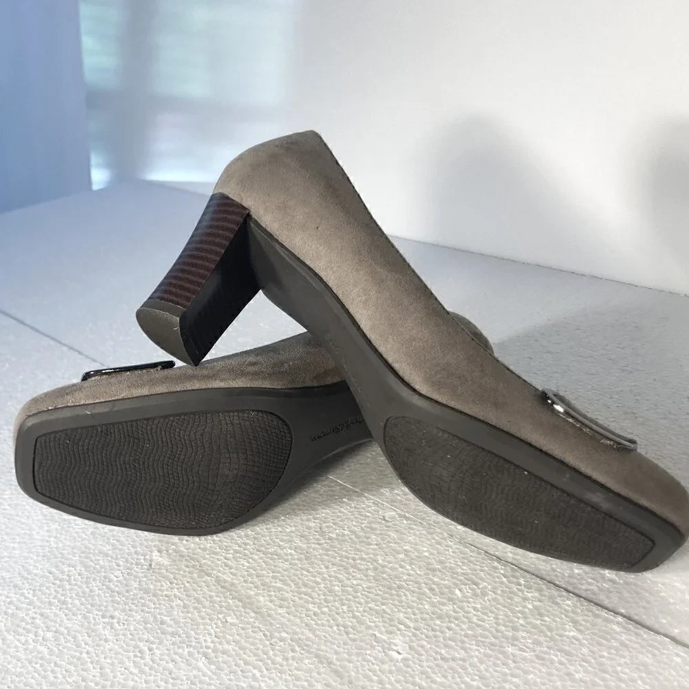 Croft & Barrow Taupe Suede pomp buckle detail vintage inspired office comfort